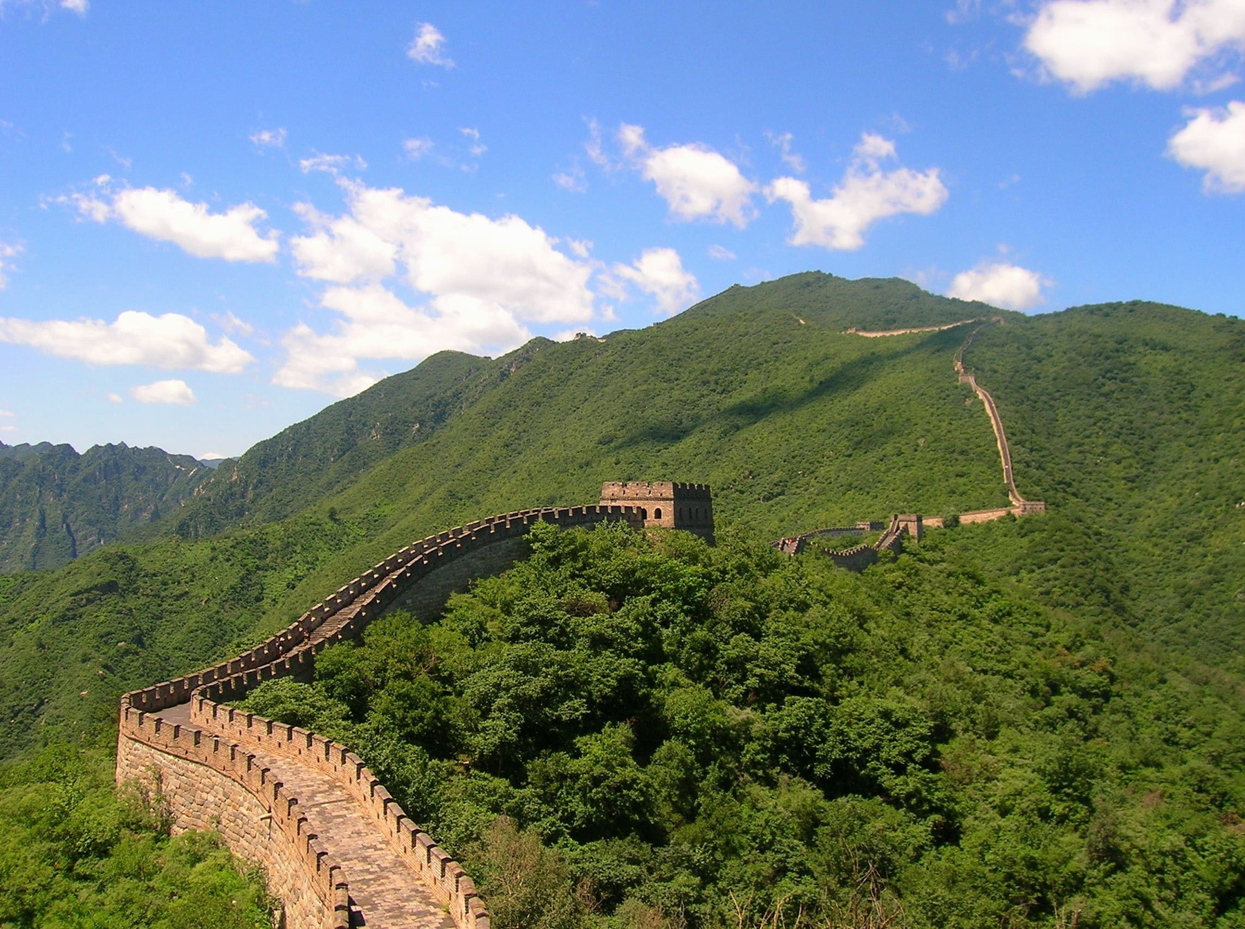 Great Walls & Ancient Halls